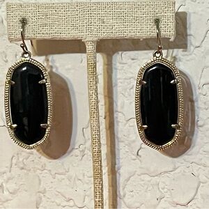 Kindra Scott 2 side earrings